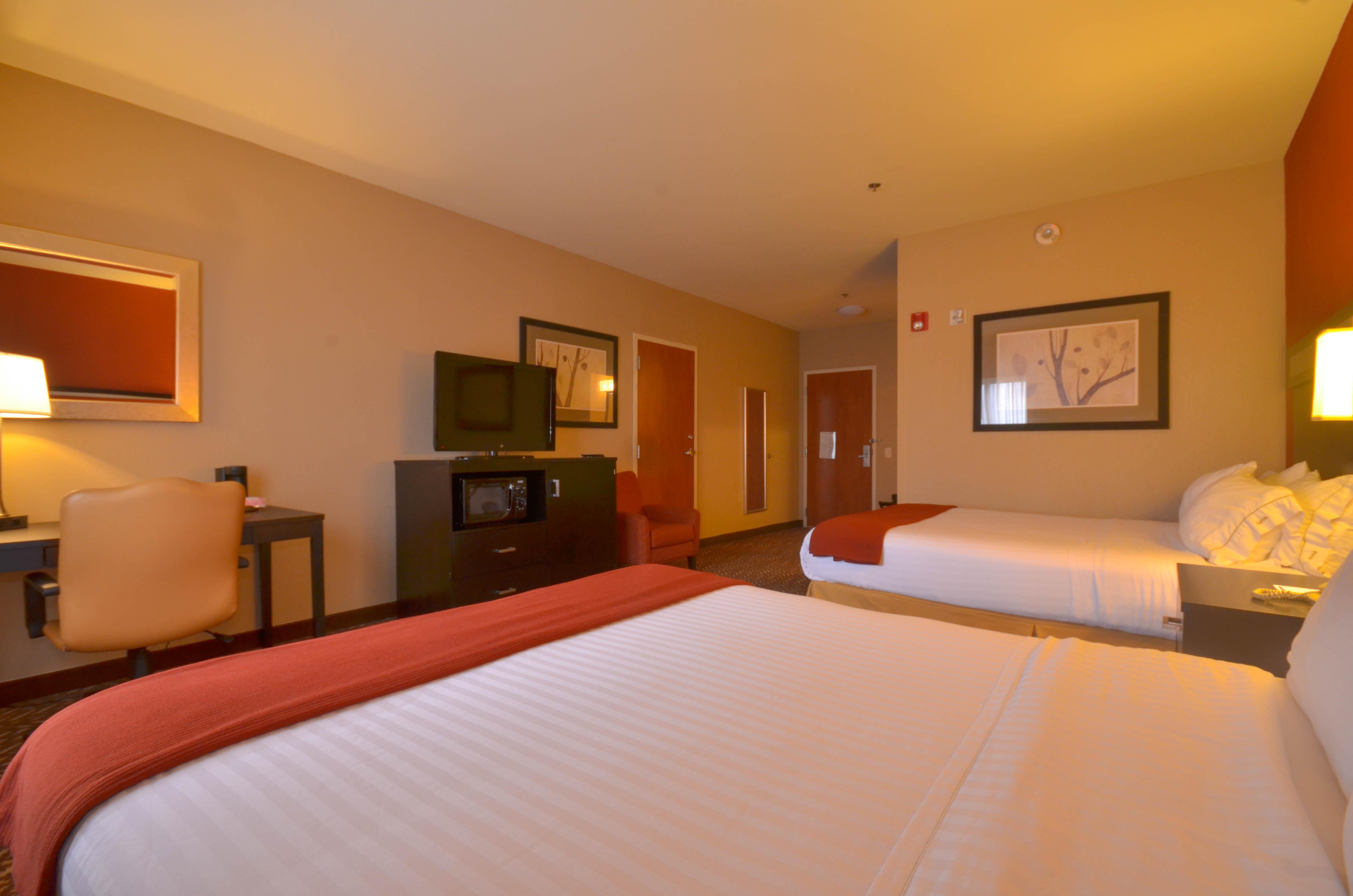 Holiday Inn Express & Suites Pine Bluff/Pines Mall By Ihg Eksteriør billede