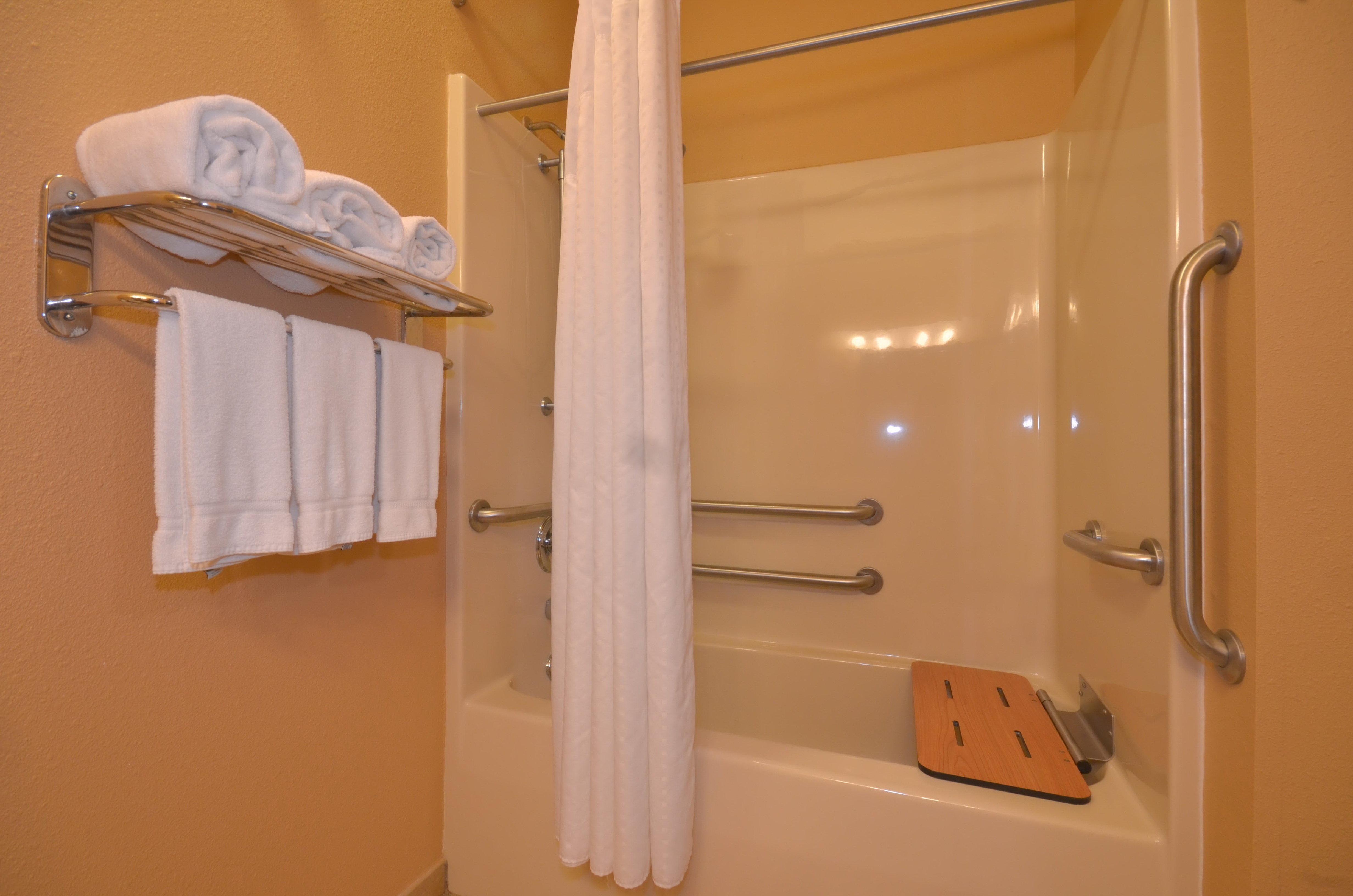 Holiday Inn Express & Suites Pine Bluff/Pines Mall By Ihg Eksteriør billede